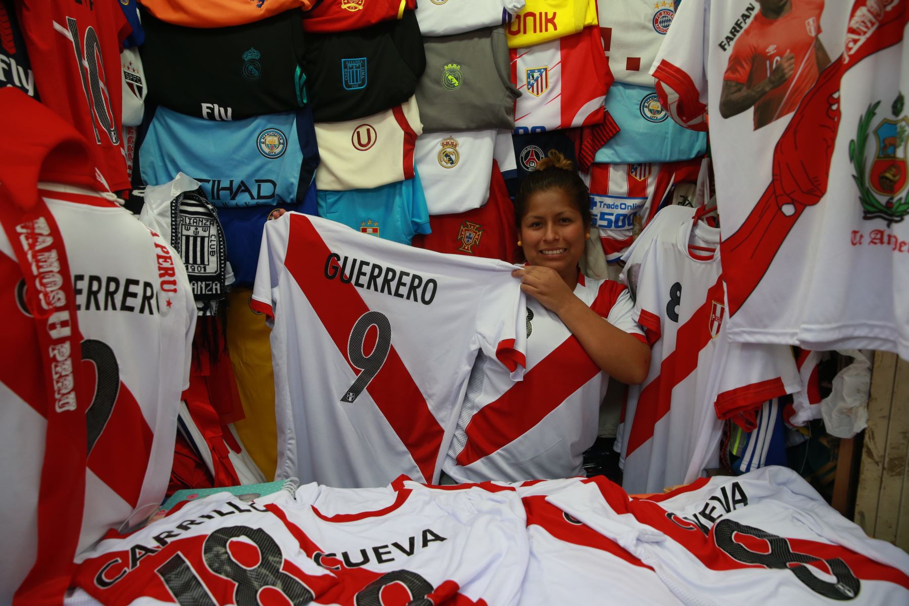 Perú tampoco ganó ventas en los partidos